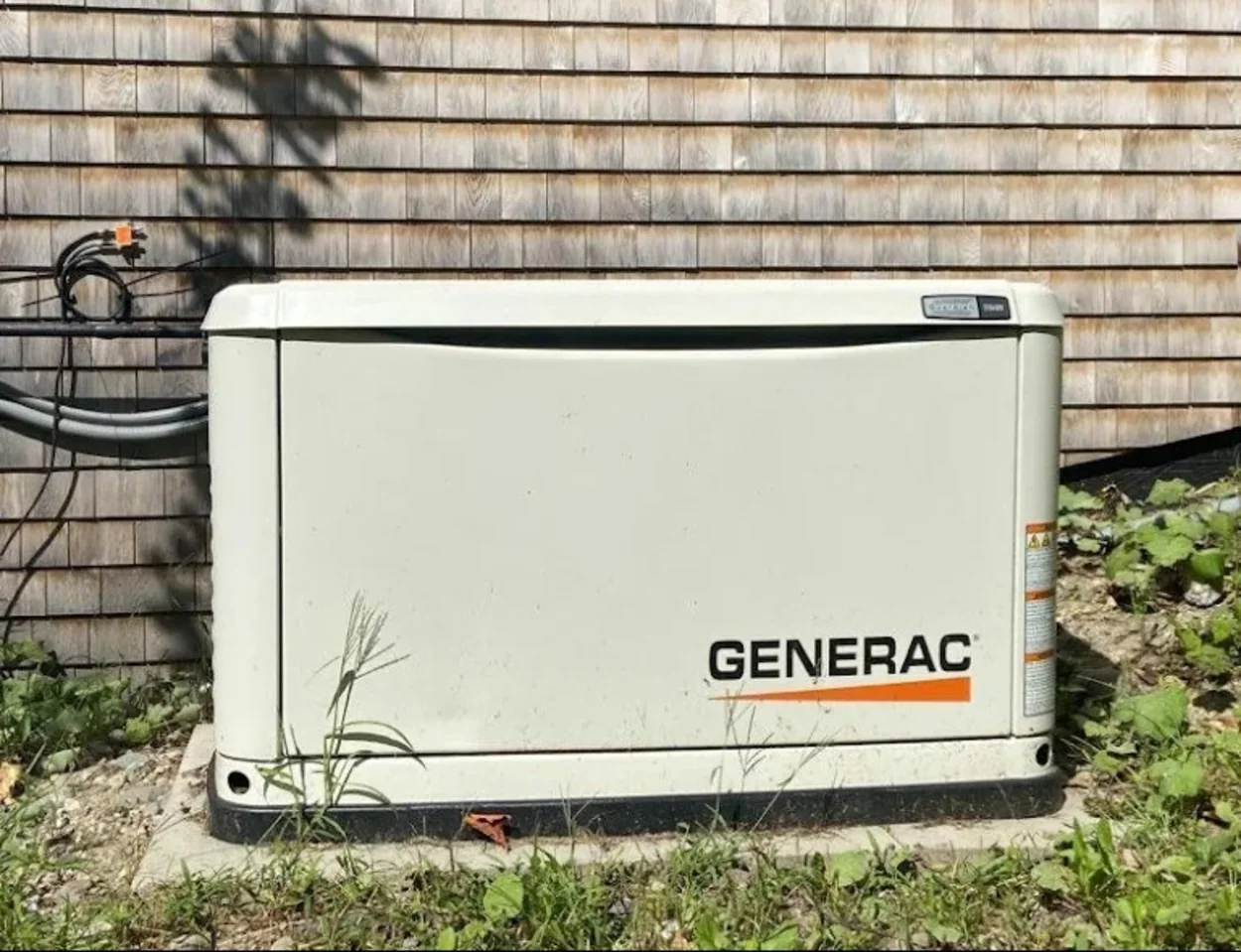 Standby generator at a home in the Thomas Energy & Electric project portfolio